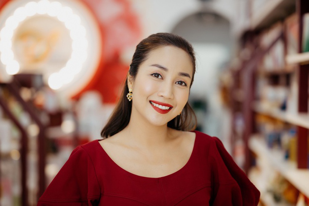 Cuộc sống tuổi 39 của nữ MC mới được xét tặng NSƯT: Rũ bỏ son phấn, rời xa showbiz-1