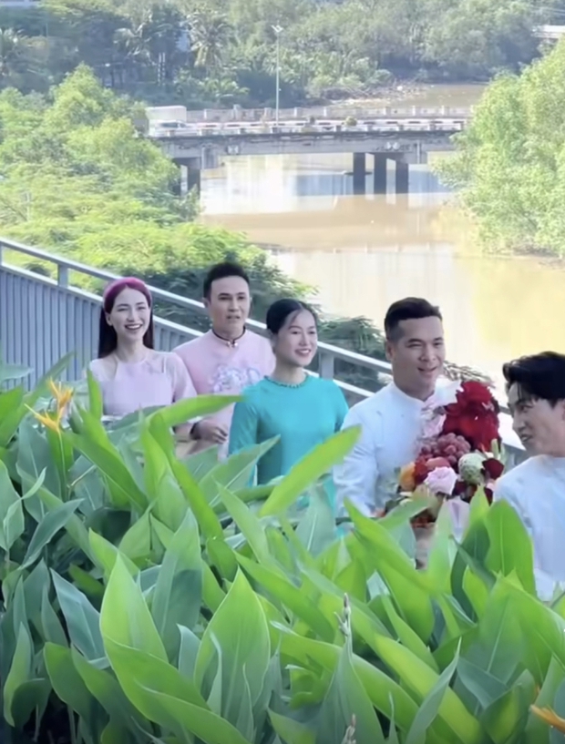 Hoà Minzy tủi thân khẳng định không làm 1 việc trong đám hỏi của Puka, nguyên nhân do đâu?-4