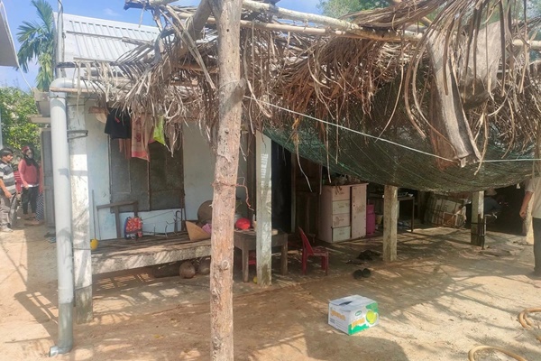 Bé 1 tuổi ở Huế bị trâu húc tử vong thương tâm-1