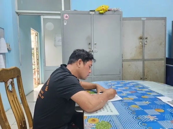 Xử phạt người lái xe tang đi chơi Halloween gây náo loạn phố đi bộ-1