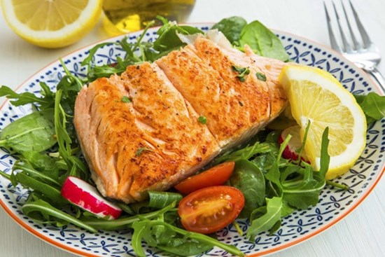 Điều gì xảy ra khi bạn ăn cá mỗi ngày?