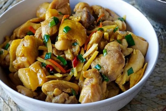 Loại thực phẩm giúp tăng cơ và giảm mỡ thừa bán đầy chợ Việt