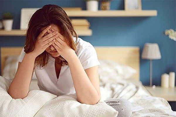 Cách chức giám đốc một bệnh viện vì có con riêng-1