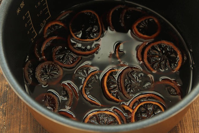 Dùng đường phèn với một loại quả làm thức uống giúp trị ho khan, cấp ẩm da hiệu quả-4