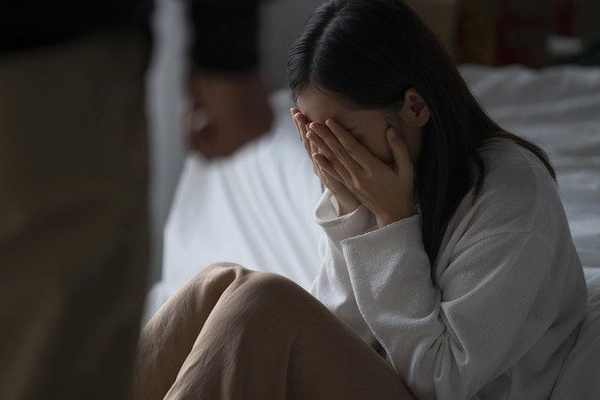 Đổi gió chuyện phòng the, cô gái dính sùi mào gà đáng tiếc-4