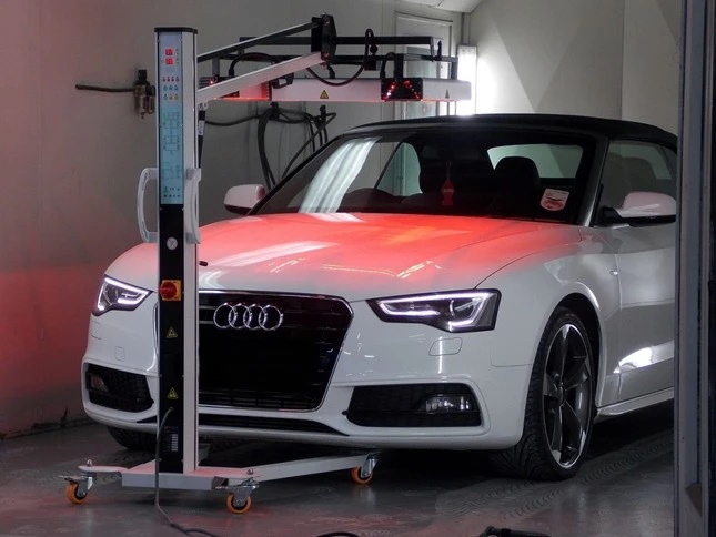 Cách xử lý khi đèn ô tô bị hấp hơi nước-2