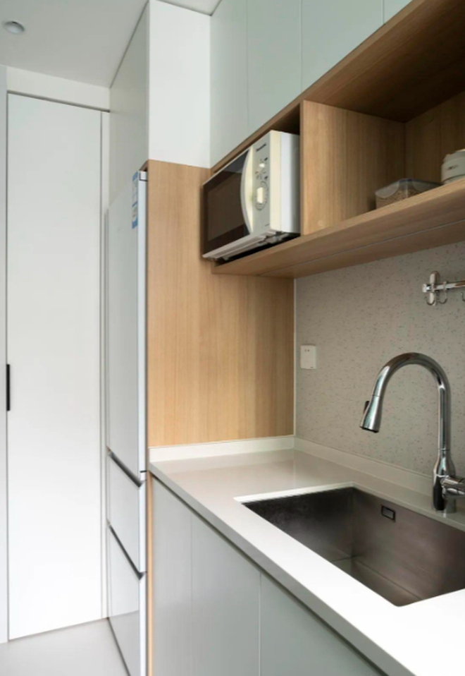 Căn hộ 59 tuổi được cải tạo: Từ ẩm mốc, cũ kỹ thành lung linh, hiện đại khiến ai cũng bất ngờ-11