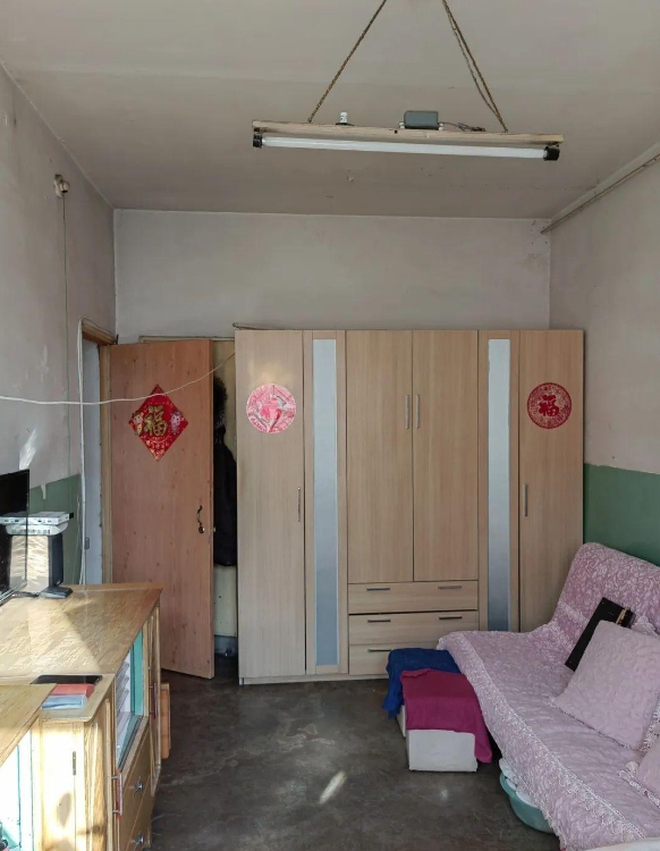 Căn hộ 59 tuổi được cải tạo: Từ ẩm mốc, cũ kỹ thành lung linh, hiện đại khiến ai cũng bất ngờ-23