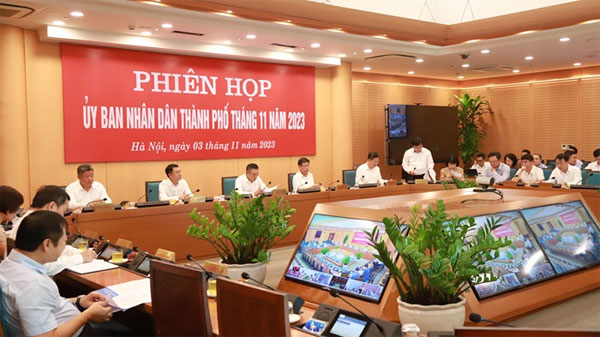 Phiên họp UBND Thành phố thường kỳ tháng 11/2023-2