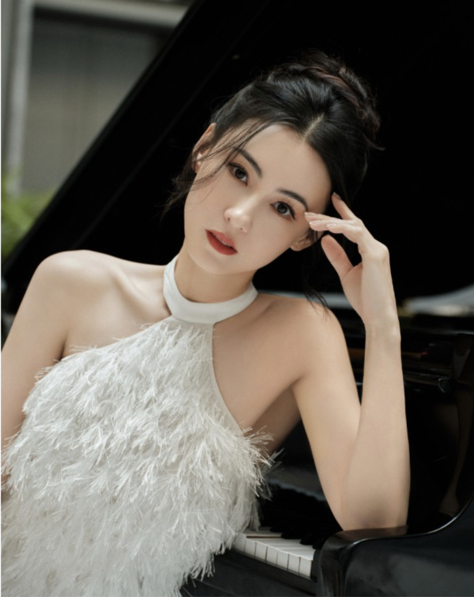 Trương Bá Chi lần đầu nói về thông tin mắc ung thư, bị Tạ Đình Phong chiếm quyền nuôi con-1