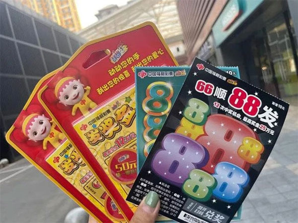 Nghiện cào vé số, cô gái vay nợ gần 1 tỷ đồng trong 3 tháng-3