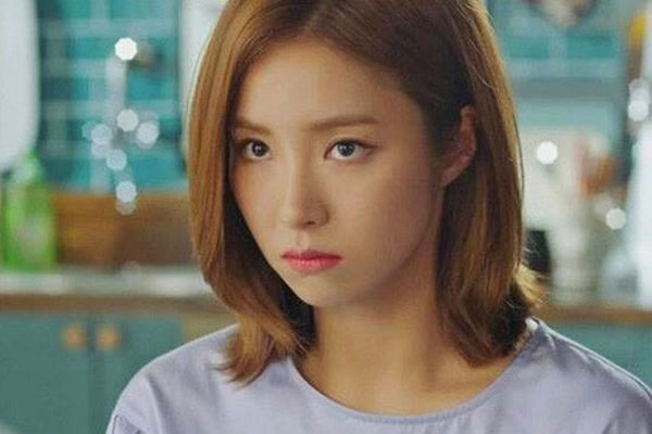 Vợ sắp cưới đi du lịch trước hôn lễ, chú rể hủy hôn khi phát hiện sự thật choáng váng-3