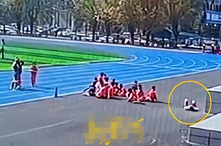 Học sinh lớp 2 đột tử sau khi chạy 50m trong giờ Thể dục, gia đình kiện trường-1