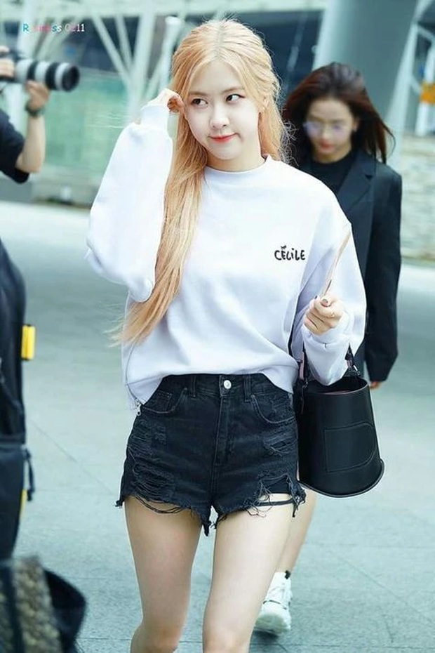 9 cách diện áo nỉ tôn dáng, trẻ trung như BLACKPINK-9