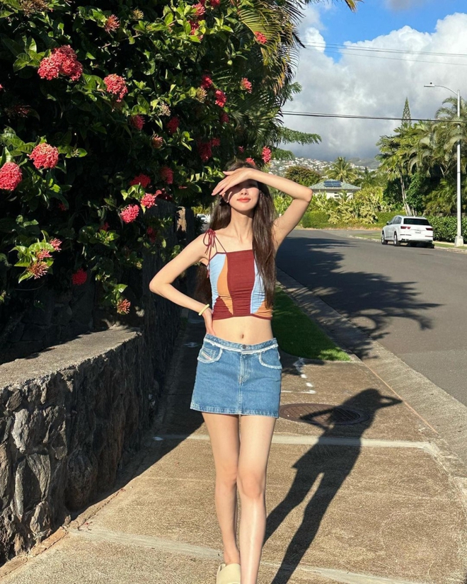 Bạn gái tin đồn của Choi Woo Shik nhận mưa lời khen vì xinh đẹp, lại thêm style sành điệu hết nấc-2