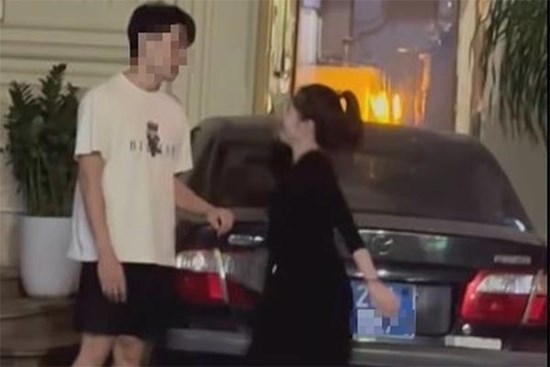 Nhà hát vạ lây từ vụ diễn viên bị đánh ghen: Hệ quả