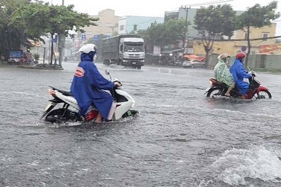 Không khí lạnh tràn về, Trung và Nam Trung Bộ mưa lớn nhất đợt này