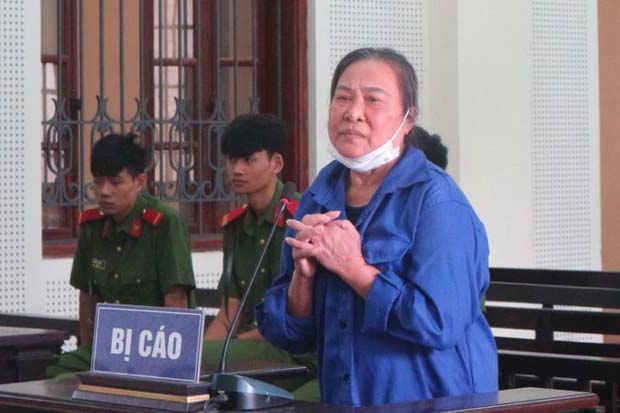 Người phụ nữ buôn đồng nát lần thứ 4 hầu tòa vì ma túy-1