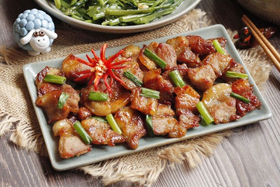 Cách làm thịt rang cháy cạnh ngon như nhà hàng cho bữa tối