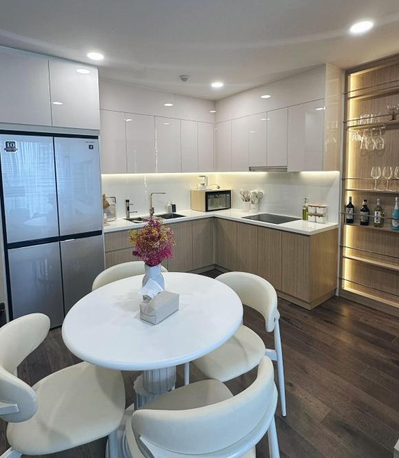 Nhà mới xịn xò của vợ cũ Lâm Vinh Hải, Lý Phương Châu sau 15 năm cố gắng-6