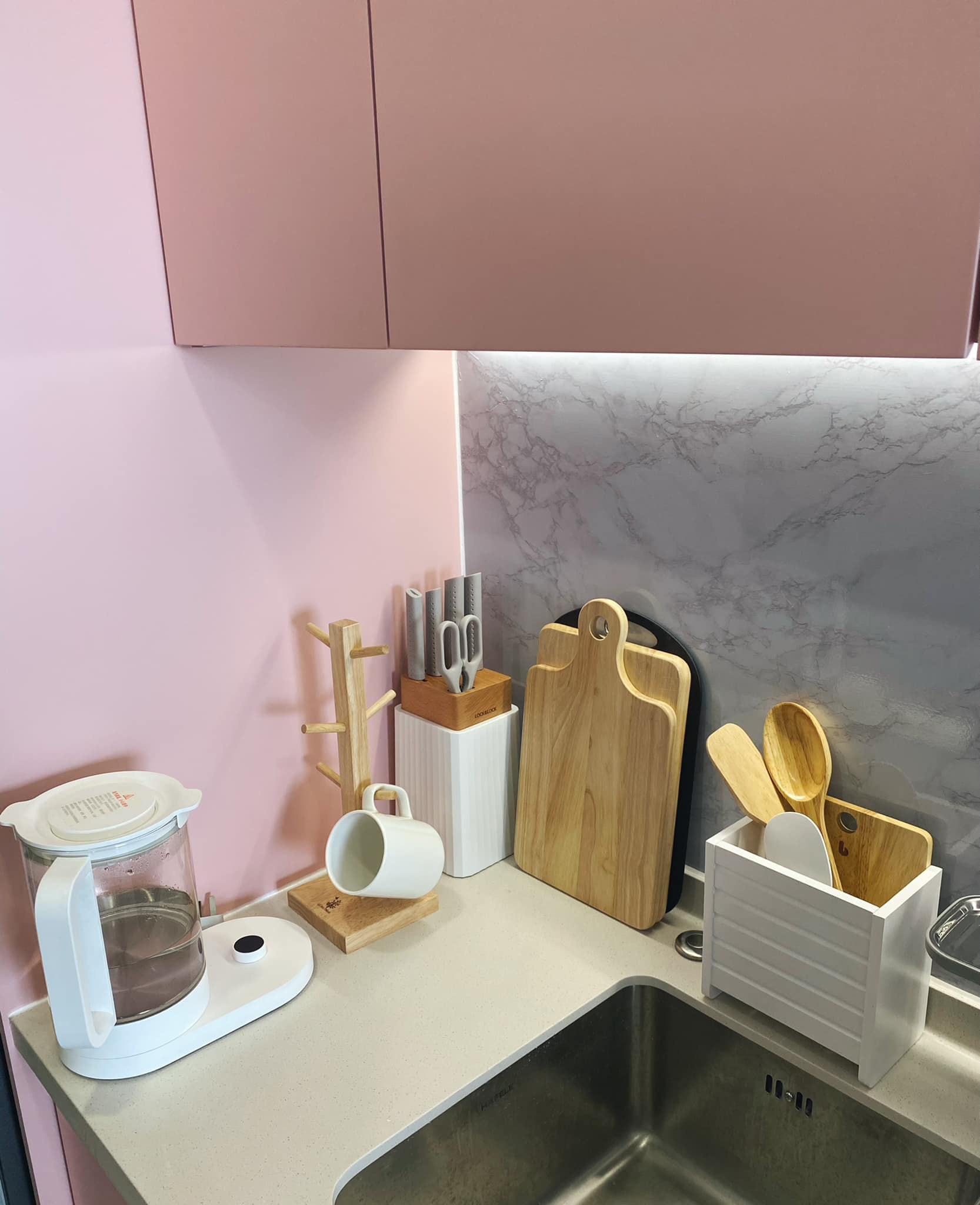 Nhà mới xịn xò của vợ cũ Lâm Vinh Hải, Lý Phương Châu sau 15 năm cố gắng-18