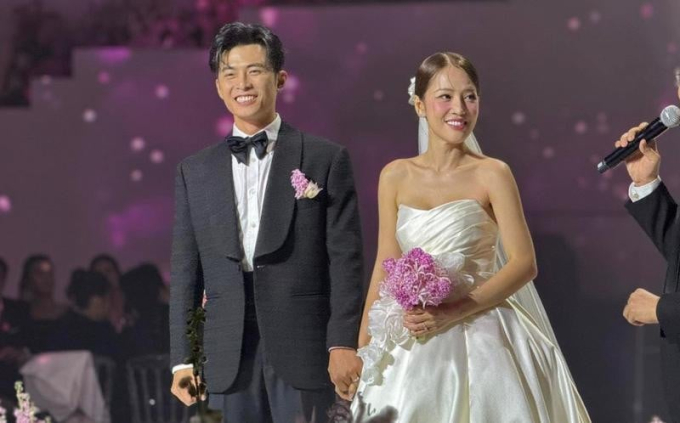 Tình yêu của 3 cặp đôi khuấy đảo showbiz Việt: Có 2 điểm chung đáng yêu bất ngờ!-4