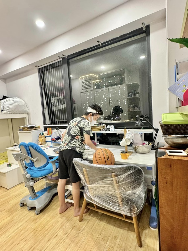 MC Đan Lê dạy các con biết quý trọng sức lao động, yêu tổ ấm nhờ công việc đơn giản-3