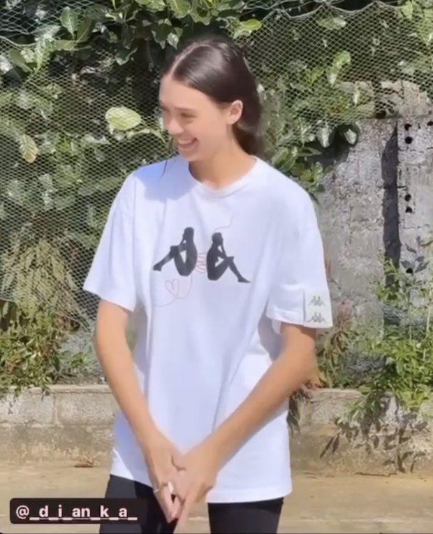 Vợ Tây bày tỏ tình yêu với bà của Bùi Tiến Dũng, khoe mâm cơm quê nhà chồng-4