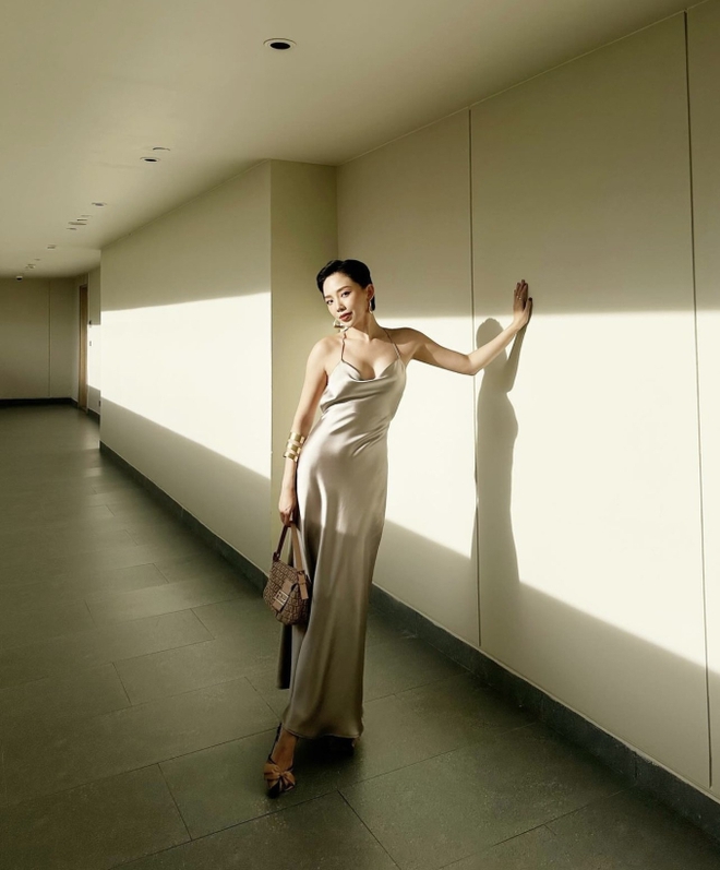 Tóc Tiên mất điểm với trang phục kém sang tại đám cưới Puka - Gin Tuấn Kiệt, trái ngược hoàn toàn với tạo hình trước đó-6