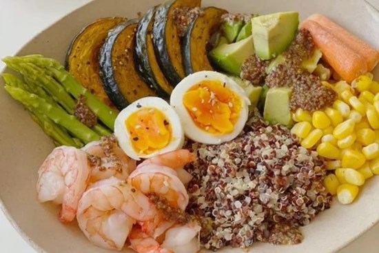 Loại thực phẩm quen được giáo sư Nhật khuyên dùng cho bữa sáng giúp ổn định đường huyết, chống lại mỡ nội tạng hiệu quả