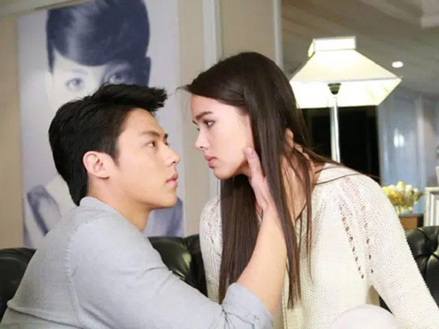 Choáng váng vì cô giúp việc trẻ ngoan hết phần bà chủ-1