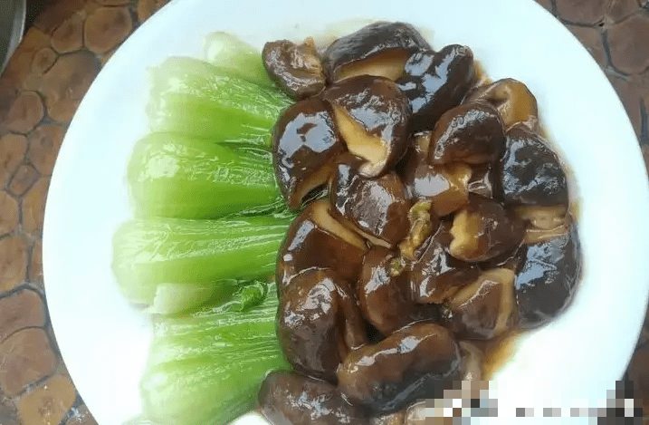 Loại rau vua miễn dịch, giàu dinh dưỡng hơn thịt bò, chế biến kiểu gì cũng ngon, trẻ già đều mê-3