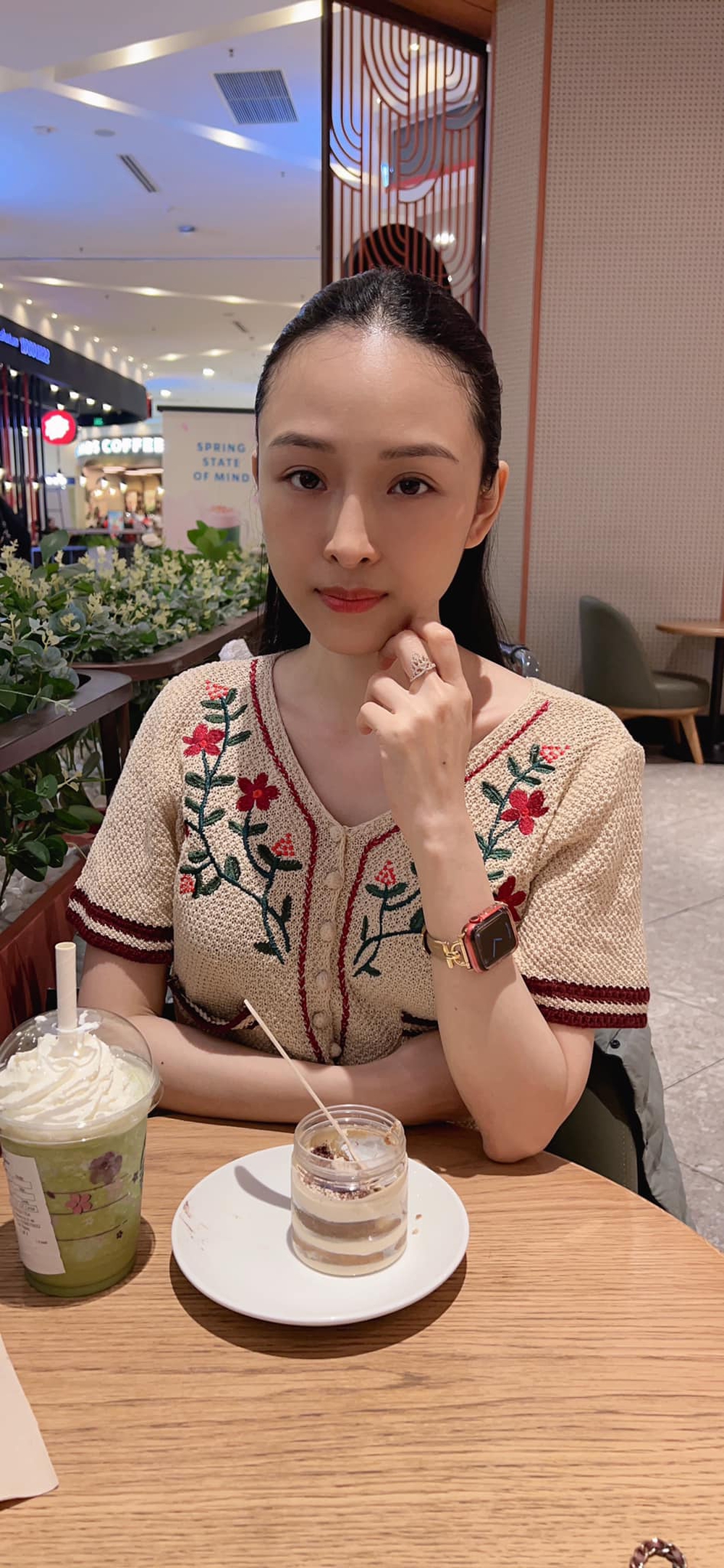 Nhan sắc tuổi U40 và cuộc sống hiện tại của hoa hậu Trương Hồ Phương Nga ra sao?-8