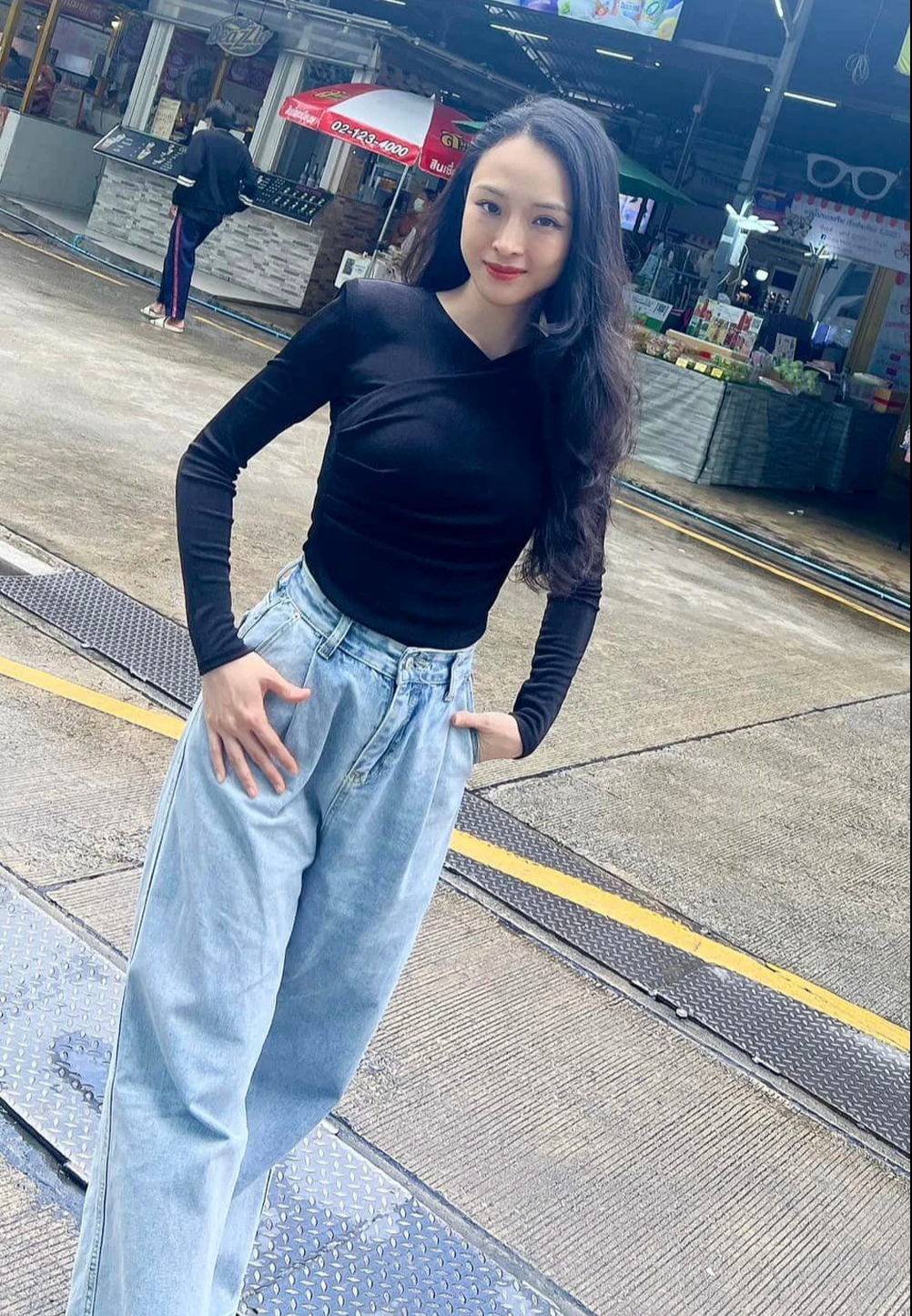 Nhan sắc tuổi U40 và cuộc sống hiện tại của hoa hậu Trương Hồ Phương Nga ra sao?-3