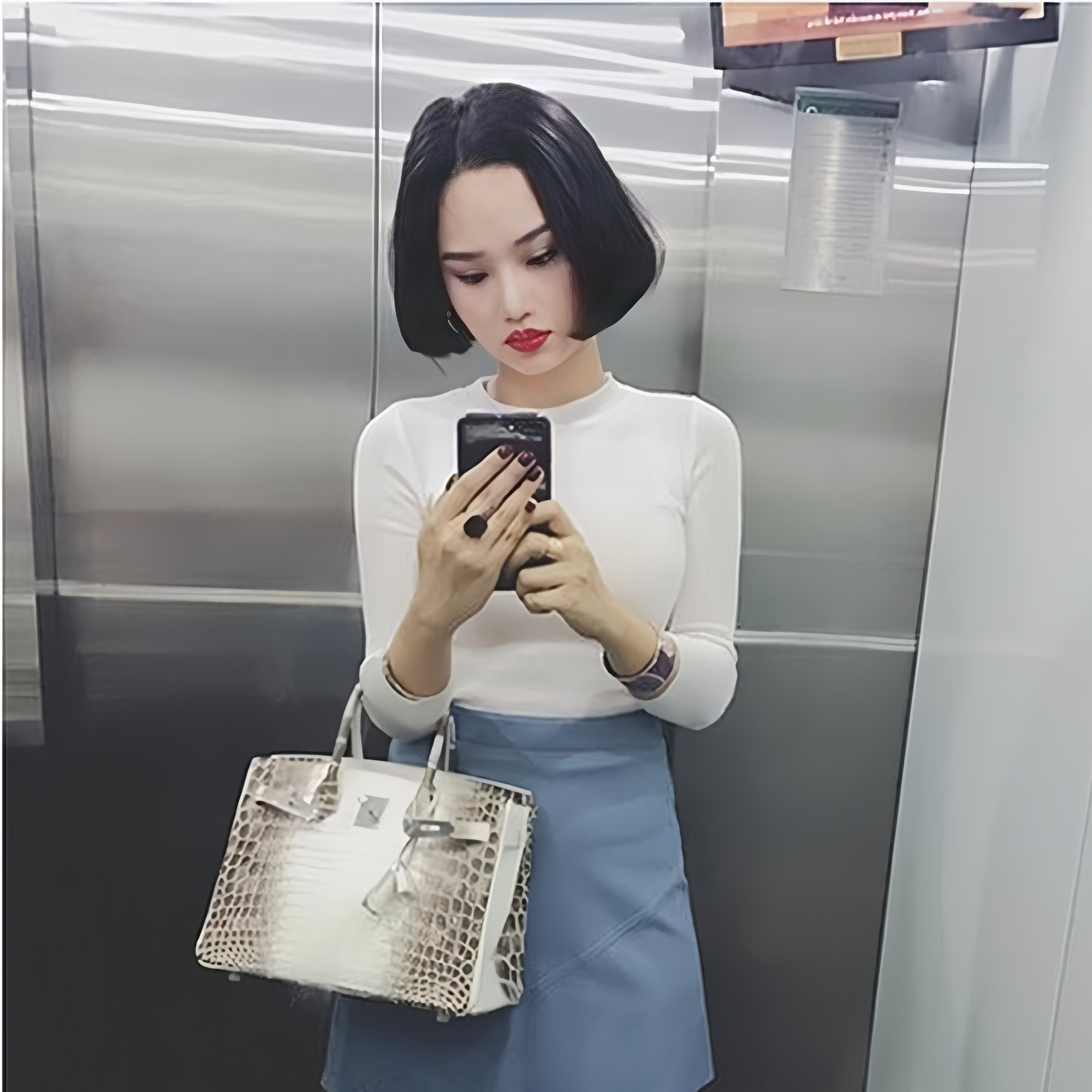 Miu Lê: 2 lần suýt chết, tuổi 32 giã từ hàng hiệu, sống độc thân và giàu có-2