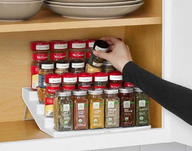 Mẹo cất giữ gia vị cực hay để căn bếp luôn gọn gàng-1
