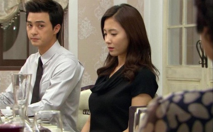 Phụ nữ thông minh nhất định sẽ tránh được 4 kiểu gia đình này khi chọn bạn đời-1