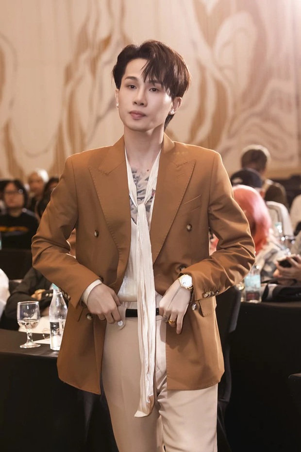 Jack trước khi vướng tin hẹn hò Thuý Ngân: Gây sốc với bê bối tình ái bắt cá nhiều tay, có con với bạn diễn-12