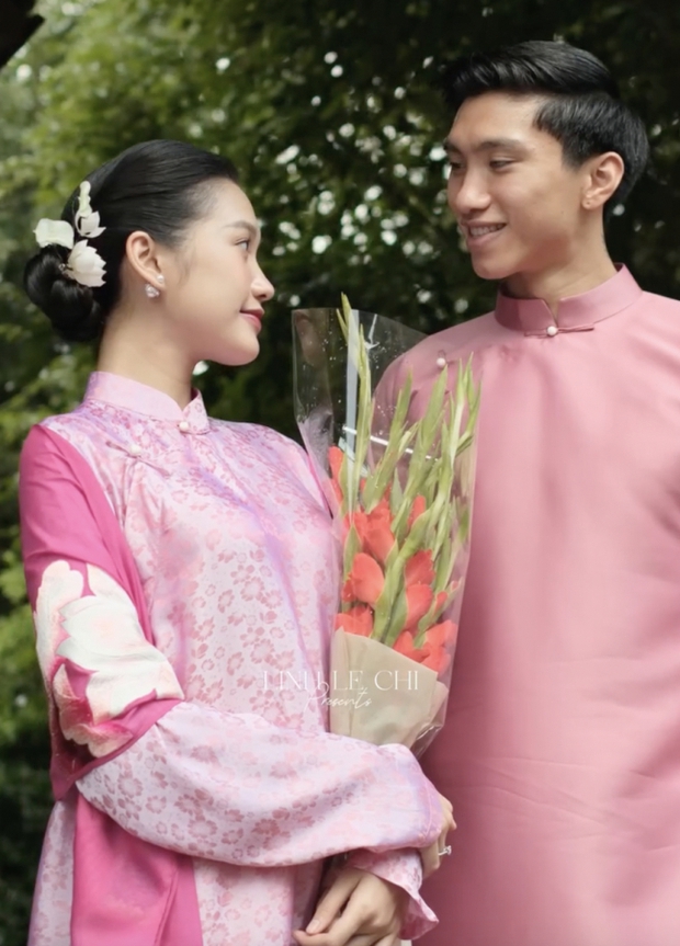 Đoàn Văn Hậu lái Porsche 5 tỷ về quê chuẩn bị đi hỏi vợ-2