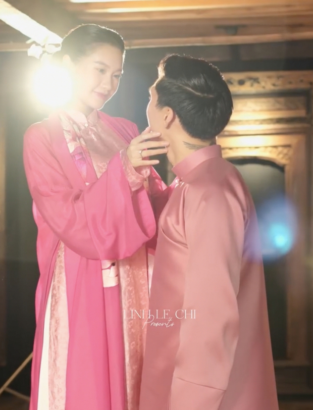 Đoàn Văn Hậu lái Porsche 5 tỷ về quê chuẩn bị đi hỏi vợ-4