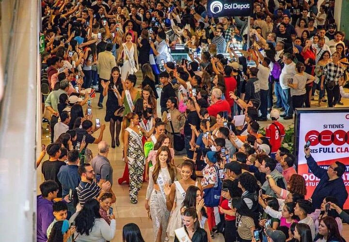 9 ngày trước chung kết, chủ tịch Miss Universe 2023 nộp đơn phá sản-2