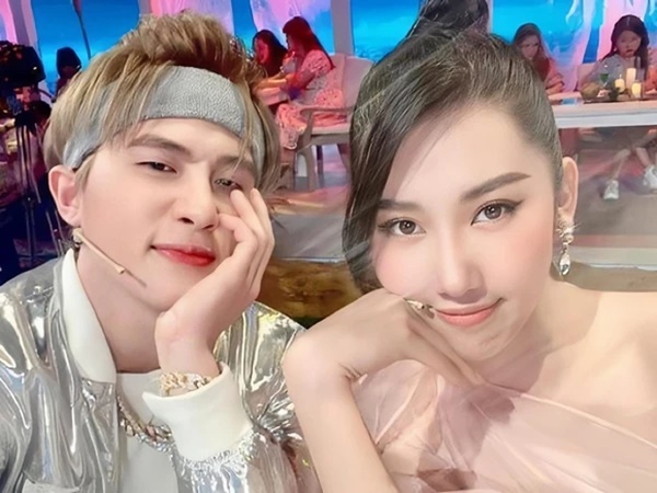 Thêm bằng chứng Jack - Thúy Ngân từng yêu đương: Diện đồ đôi, biệt thự nhà Trường Giang thành địa điểm hẹn hò?-1