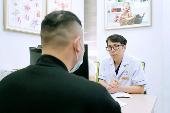 Sát ngày cưới, chàng trai cầu cứu bác sĩ vì 