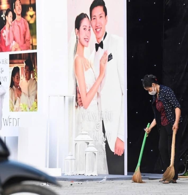 2 thái cực trái ngược giữa nhà Đoàn Văn Hậu và bố mẹ Doãn Hải My, cô dâu được khen vì luôn thể hiện EQ 1000 điểm-4