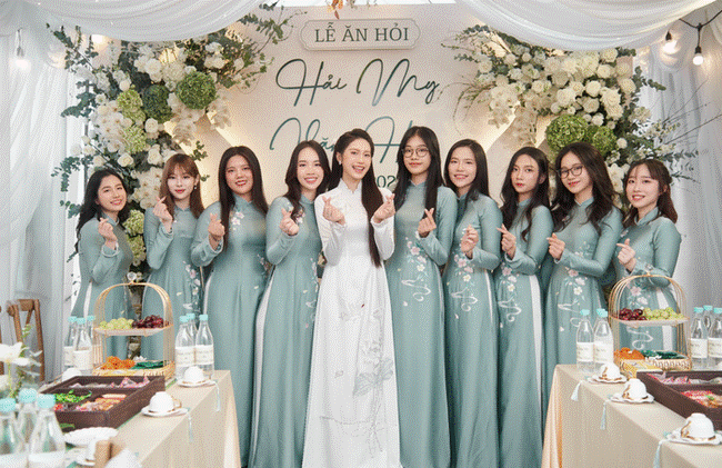 Váy cưới của Doãn Hải My: Thiết kế phủ ren ngọt ngào, cô dâu đội khăn voan đẹp tựa công chúa-10