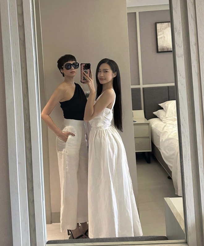 Mẹ Doãn Hải My gây sốt với phong cách cực sang tại đám cưới, sắc vóc ngoài đời không thua gì con gái-4