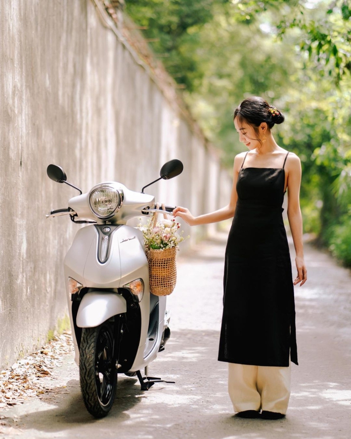 Nữ chính Chúng Ta Của 8 Năm Sau gây thương nhớ với vẻ đẹp trong trẻo, gu thời trang nền nã đáng khen-6