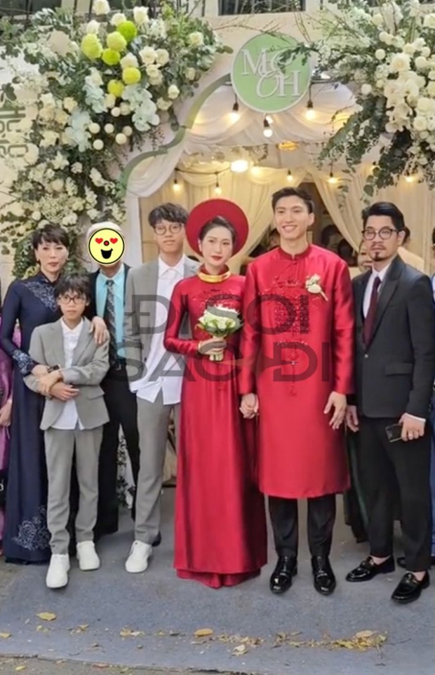 Bố Doãn Hải My là dân chơi Hiphop nổi tiếng đời đầu, hiện tại là doanh nhân kiêm chủ nhà hàng ở vị trí đắc địa Hà Nội-1