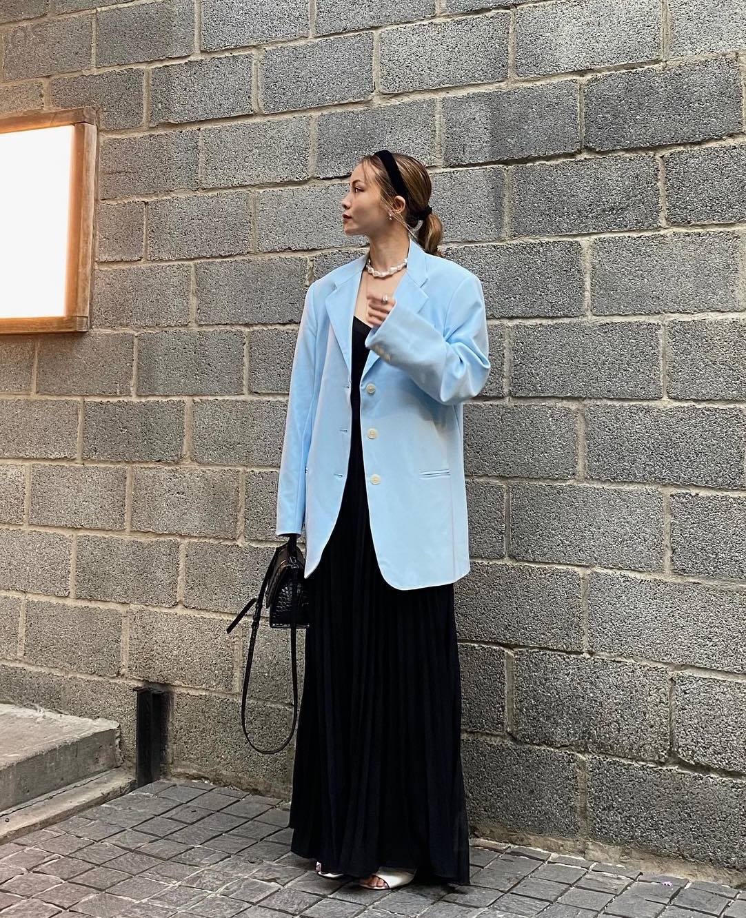 4 mẫu áo blazer làm nên phong cách mùa đông thanh lịch của sao Việt-8