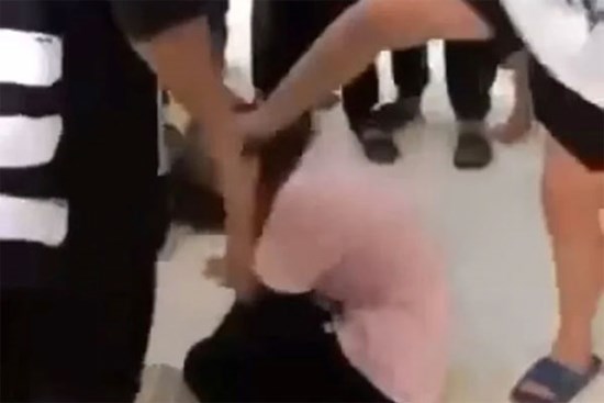 Dừng học 1 tuần với các học sinh đánh bạn ở huyện Thường Tín, Hà Nội